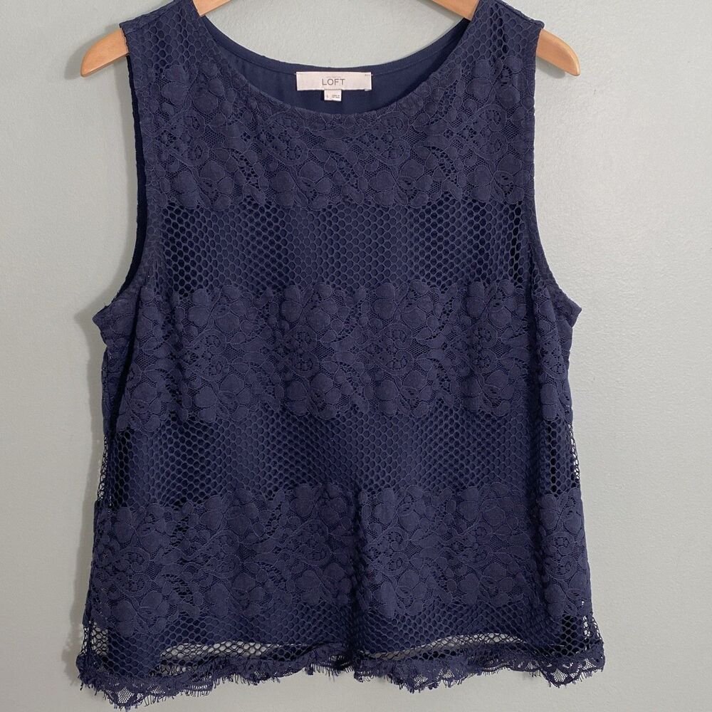 LOFT Lace Top Blouse Sleeveless Womens Large Navy Blue Cottagecore Whimsigoth